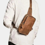 Peter™ |  Vanguard Nahk Kott