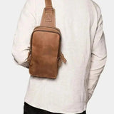 Peter™ |  Vanguard Nahk Kott